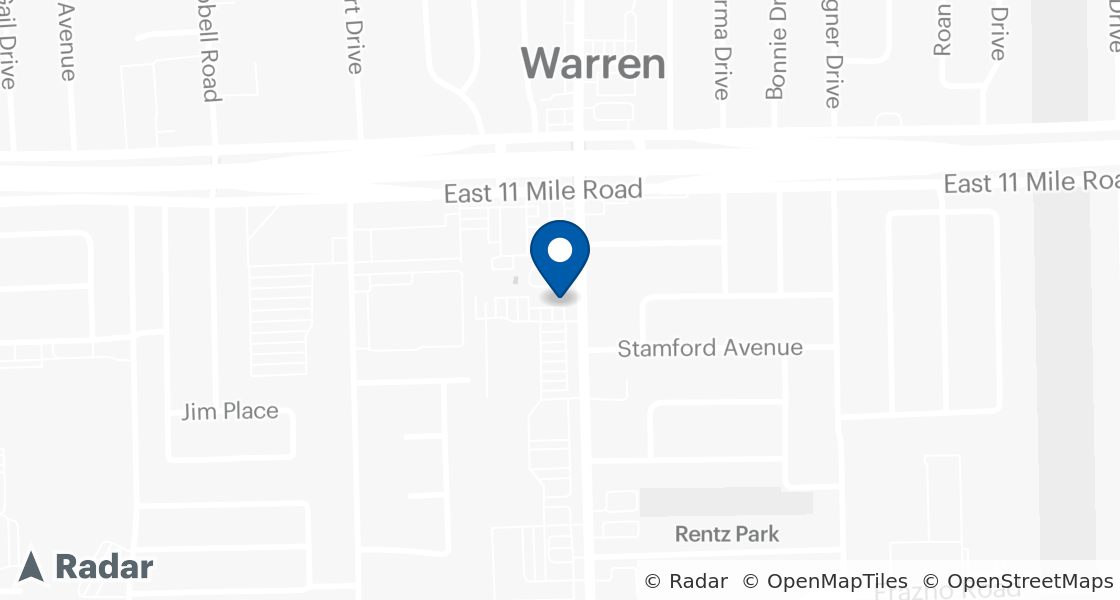 Map of Dairy Queen Location:: Hoover Eleven Plaza, Warren, MI, 48089-1157